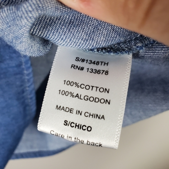 Love Tree Denim Chambray Top Small - Picture 4 of 6